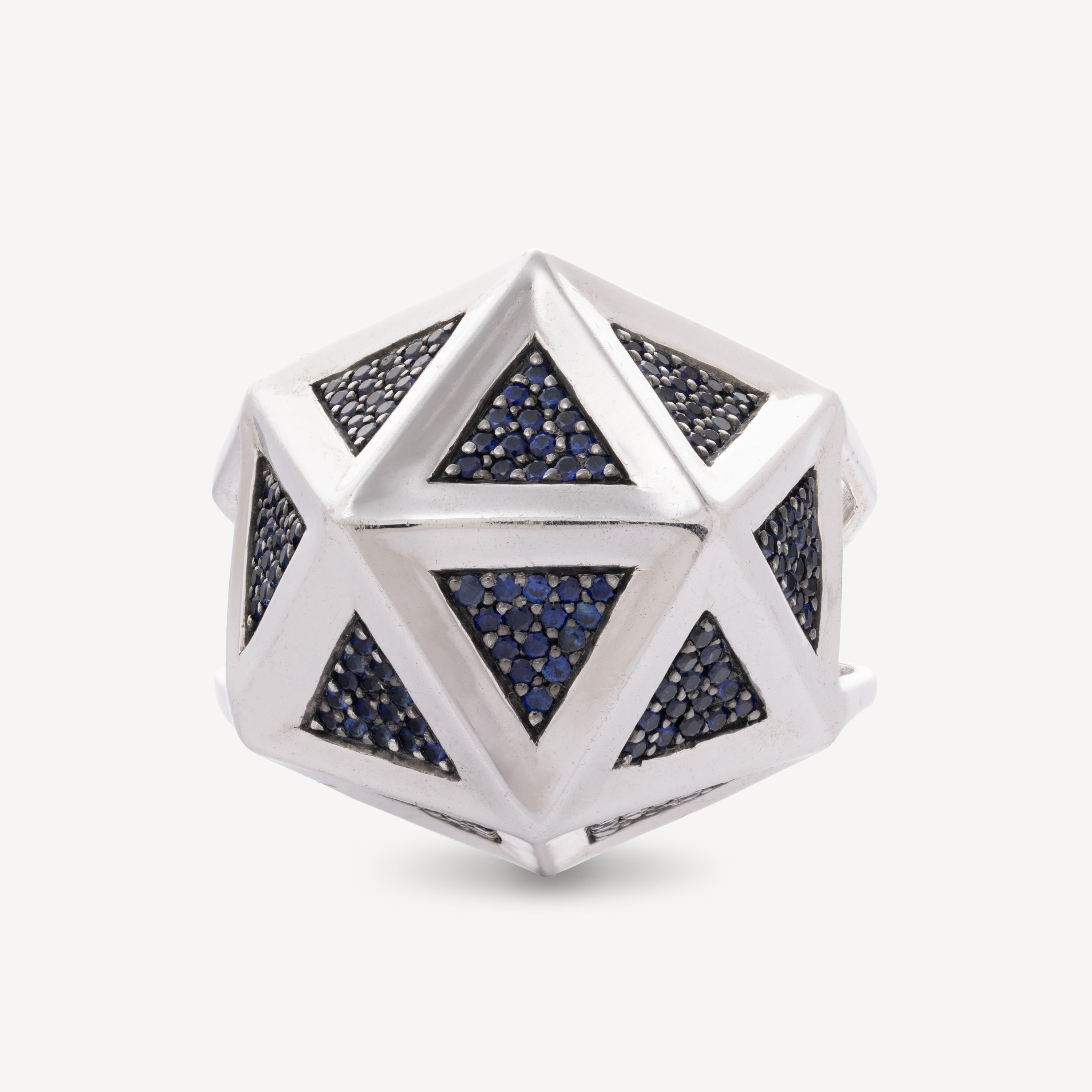 Icoso Ring in Silver and Blue Sapphire