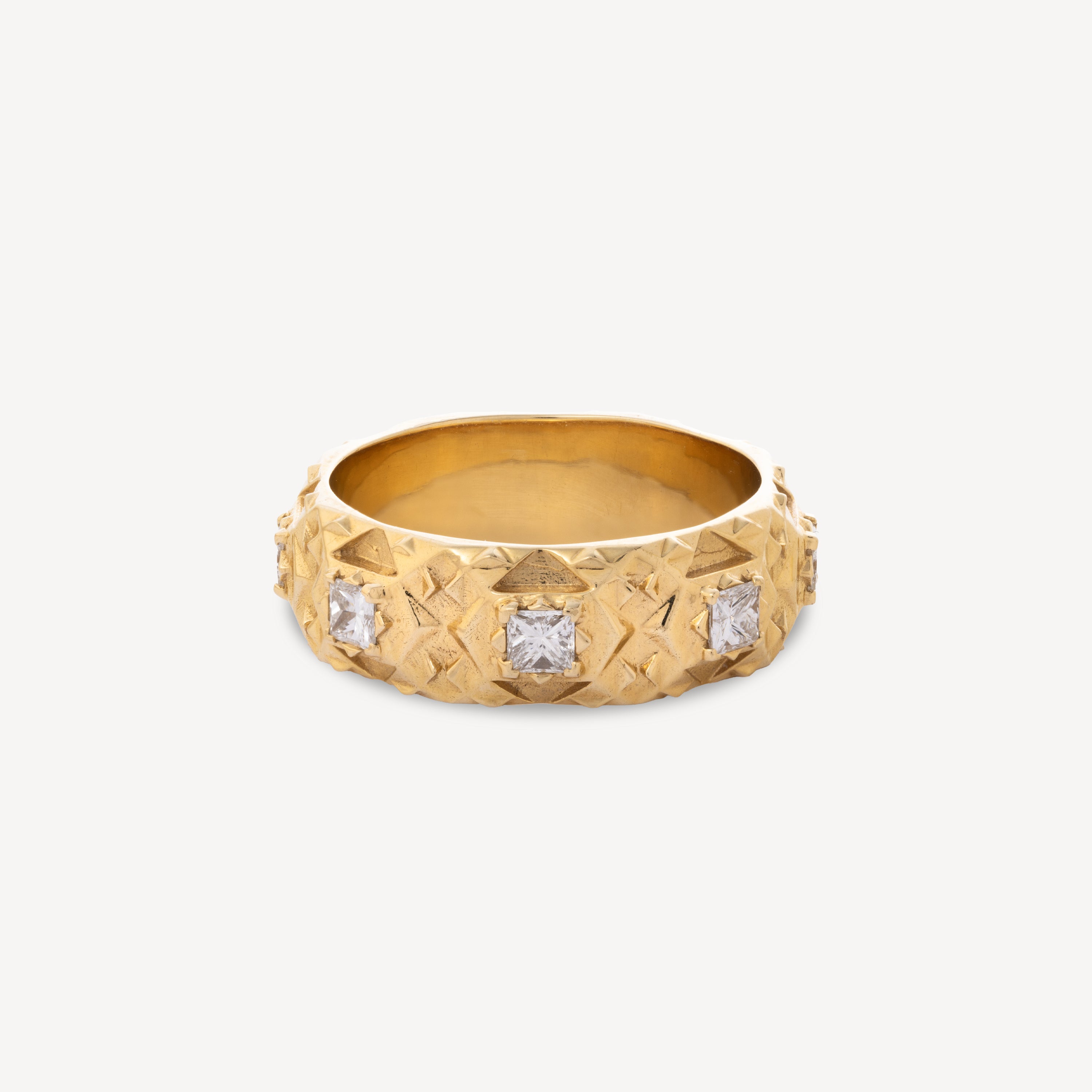 Pyramid Empower Ring in Gold and Diamonds