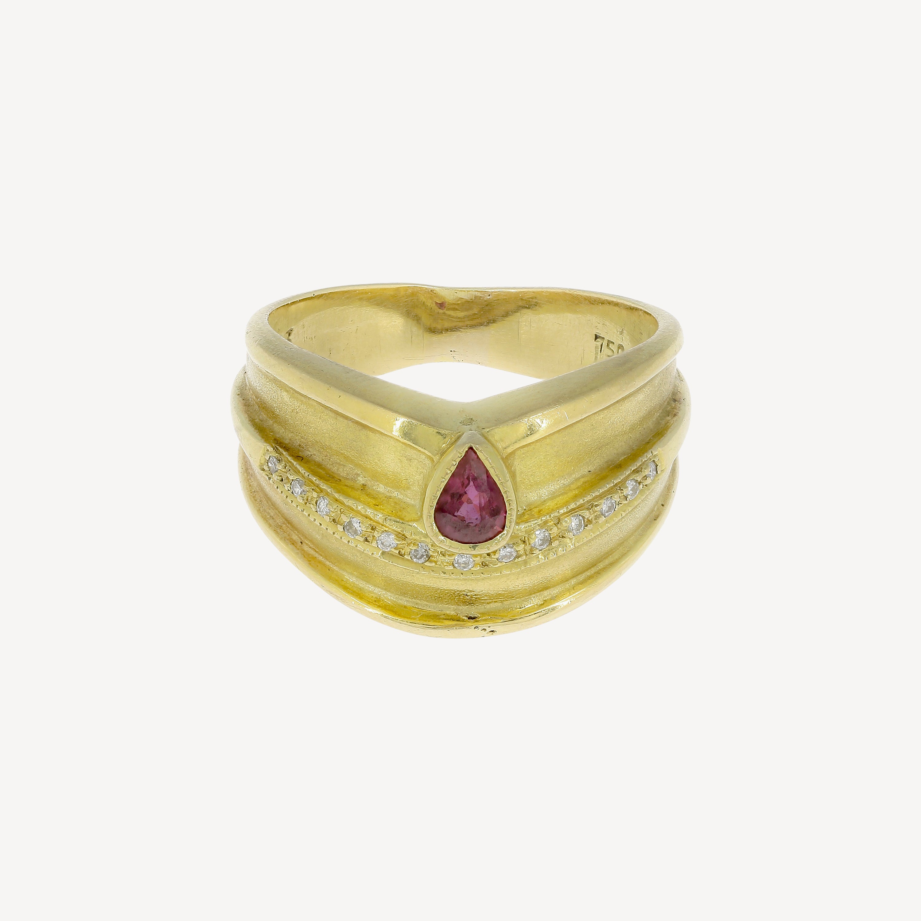 Vintage Ruby and Diamond Ring in Yellow Gold