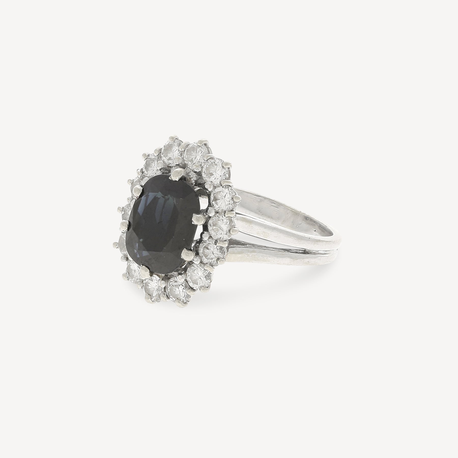 Bague Or Blanc et Saphirs