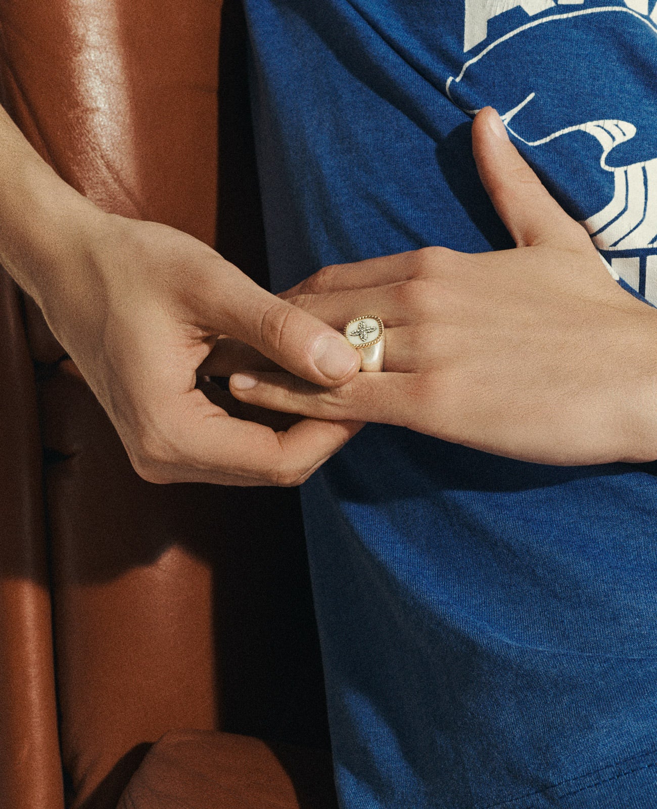 Bowie White Diamond Signet Ring