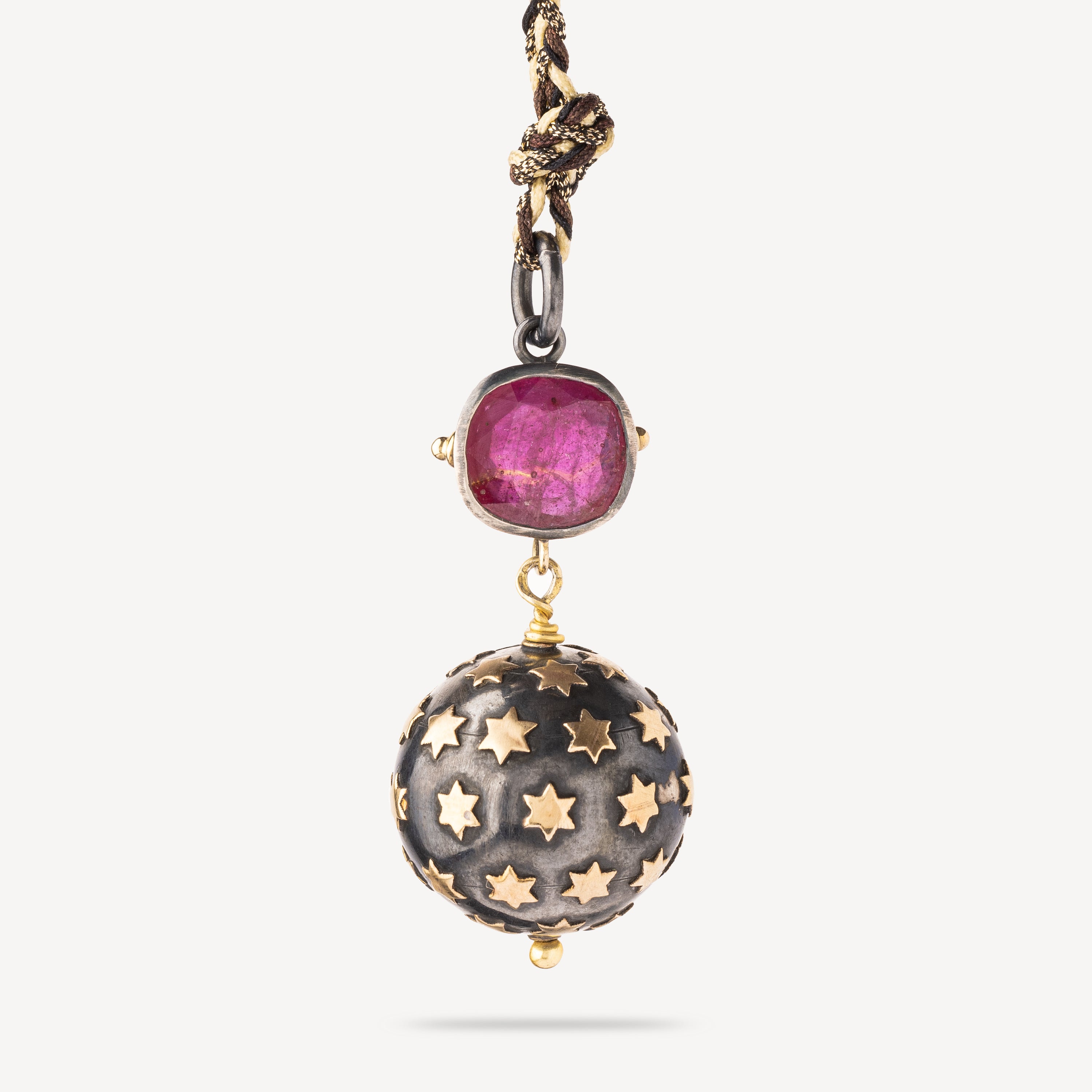 Collier étoiles rubis