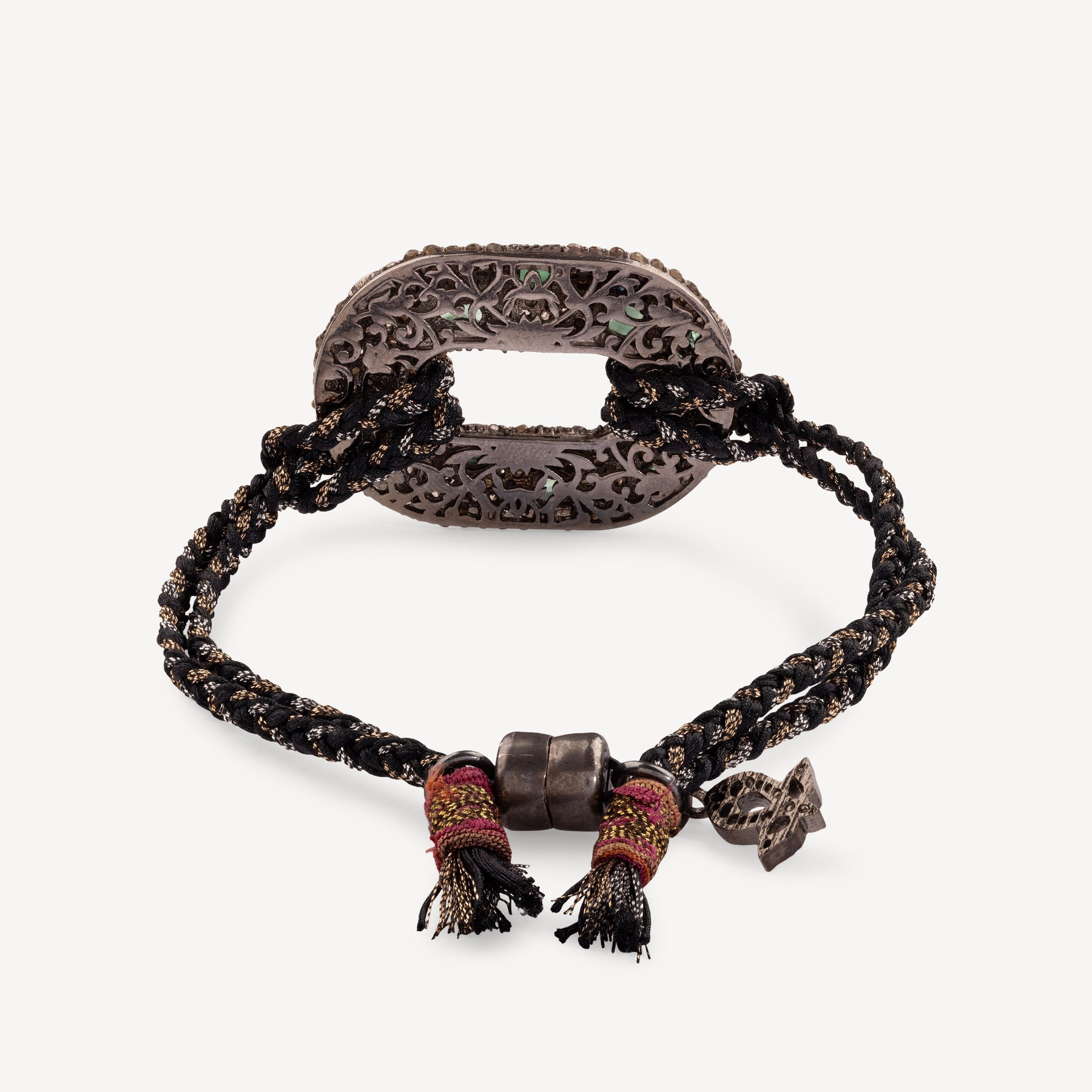 Armband mit Smaragd- und dunklem Diamantverschluss