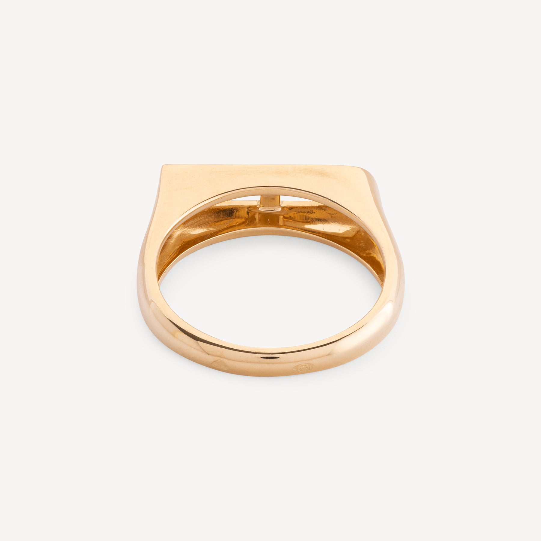 Ring mit Pave-Anfangsbuchstabe A