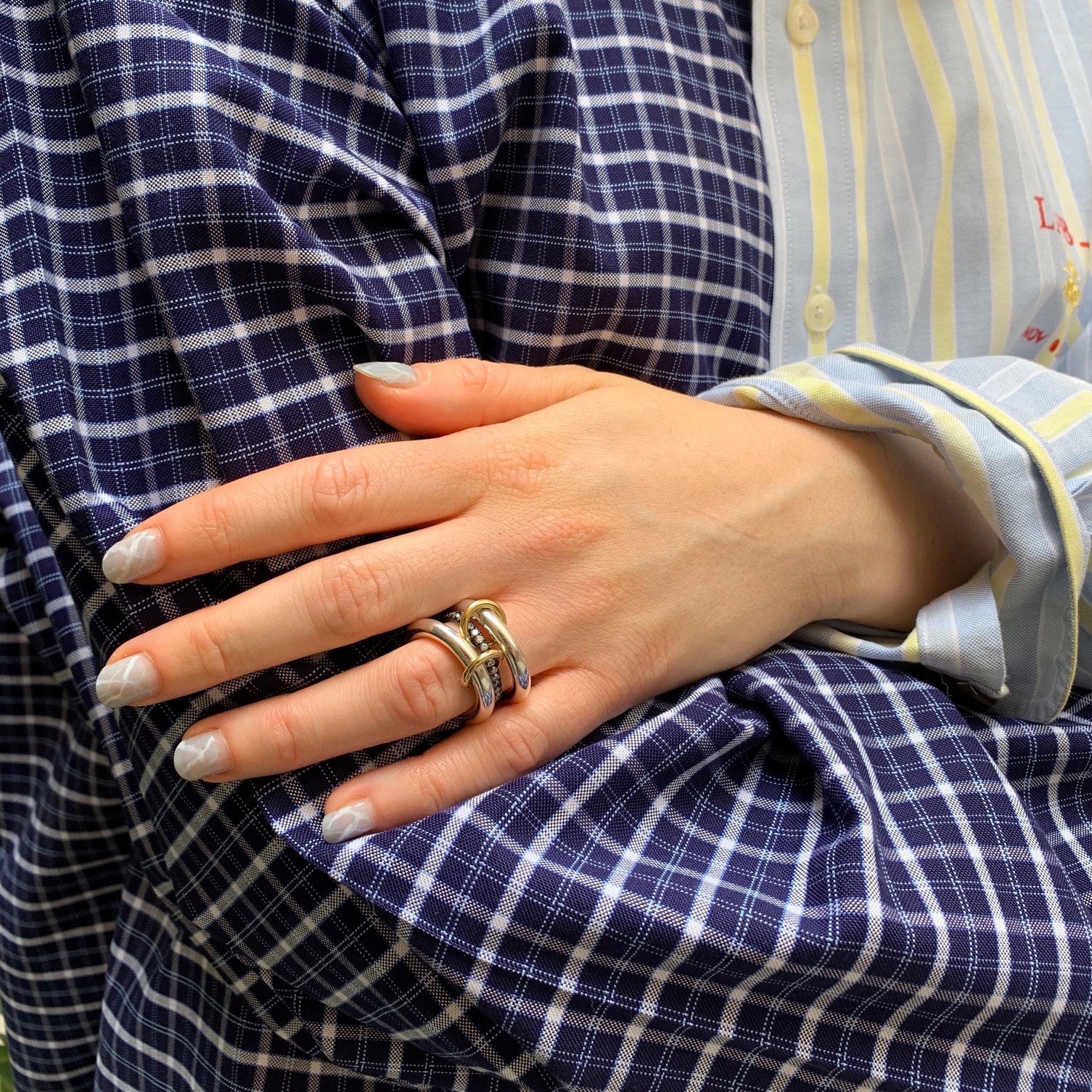 Libra Noire Ring