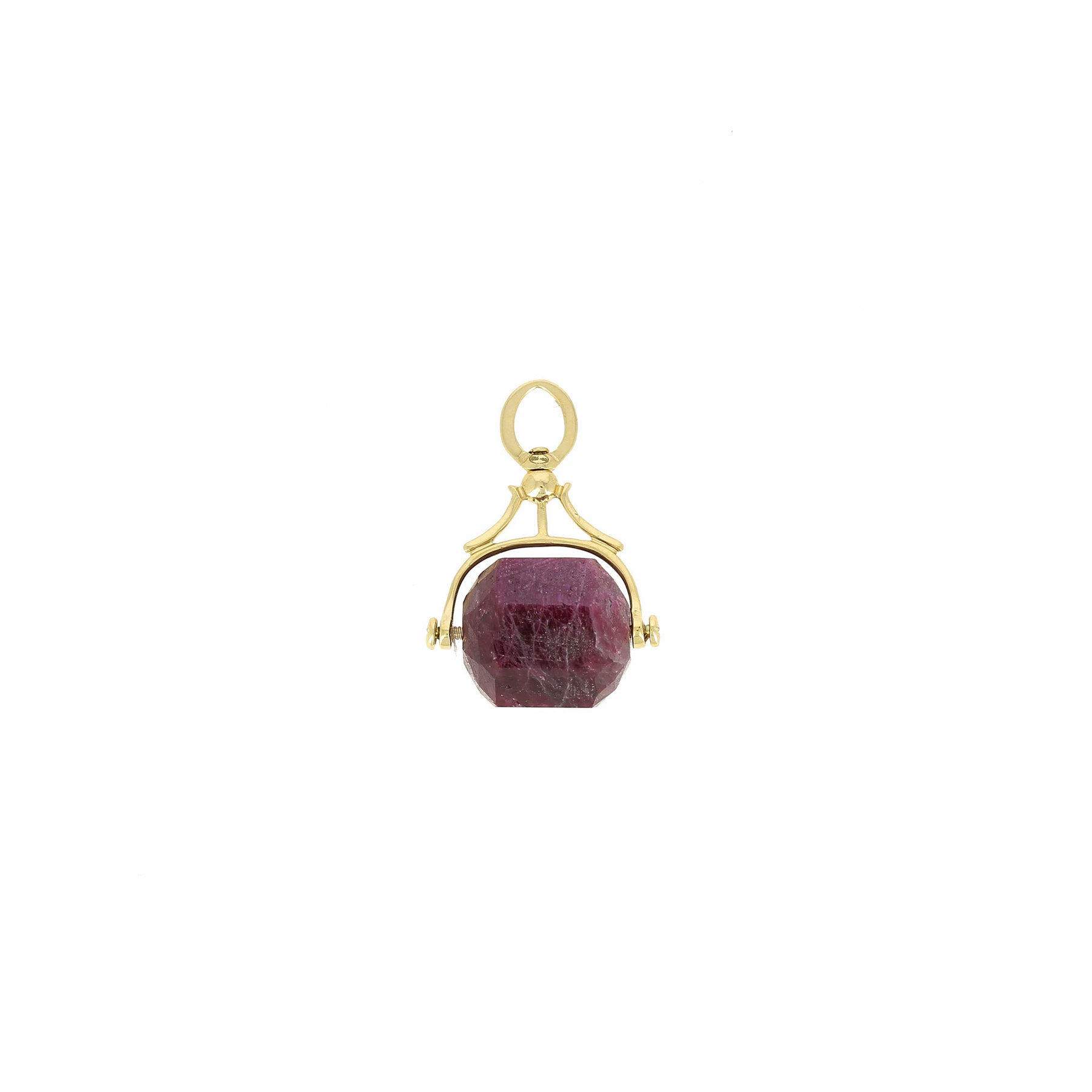 Amulette Malo Rubis