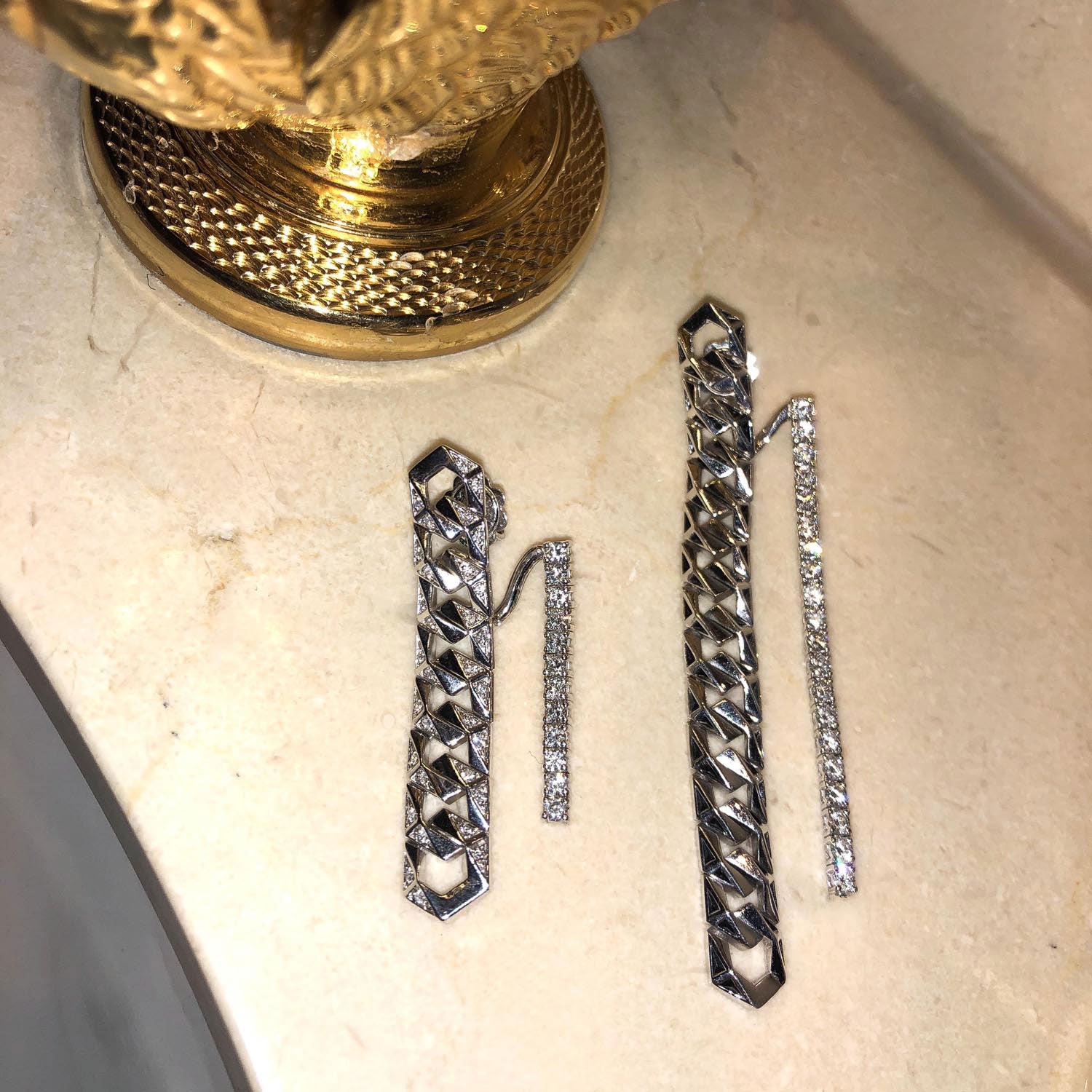 Boucle d'oreille Bond Signature IV Diamants Blancs