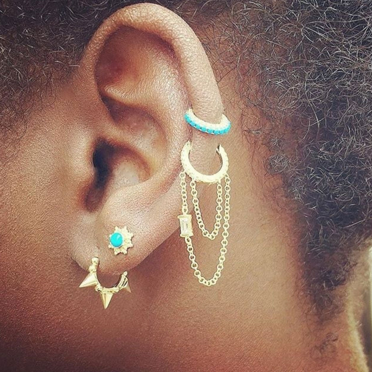 Boucle d’oreille Triple Spike 8mm Or Jaune