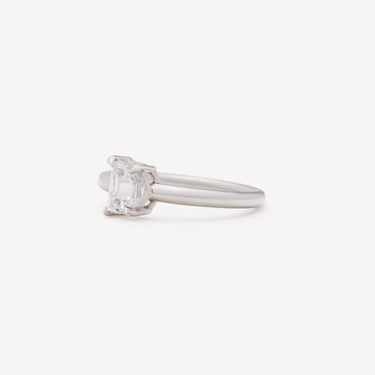 Diale White Gold Wedding Ring