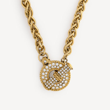 Long necklace with shiny clasp