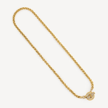Long necklace with shiny clasp