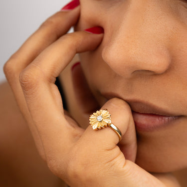 Yellow Gold Diamond Stamp Ring