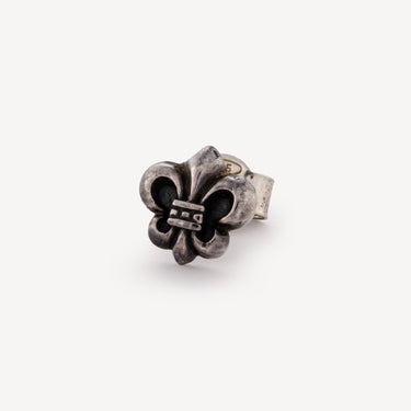 Stud Fleur de Lys