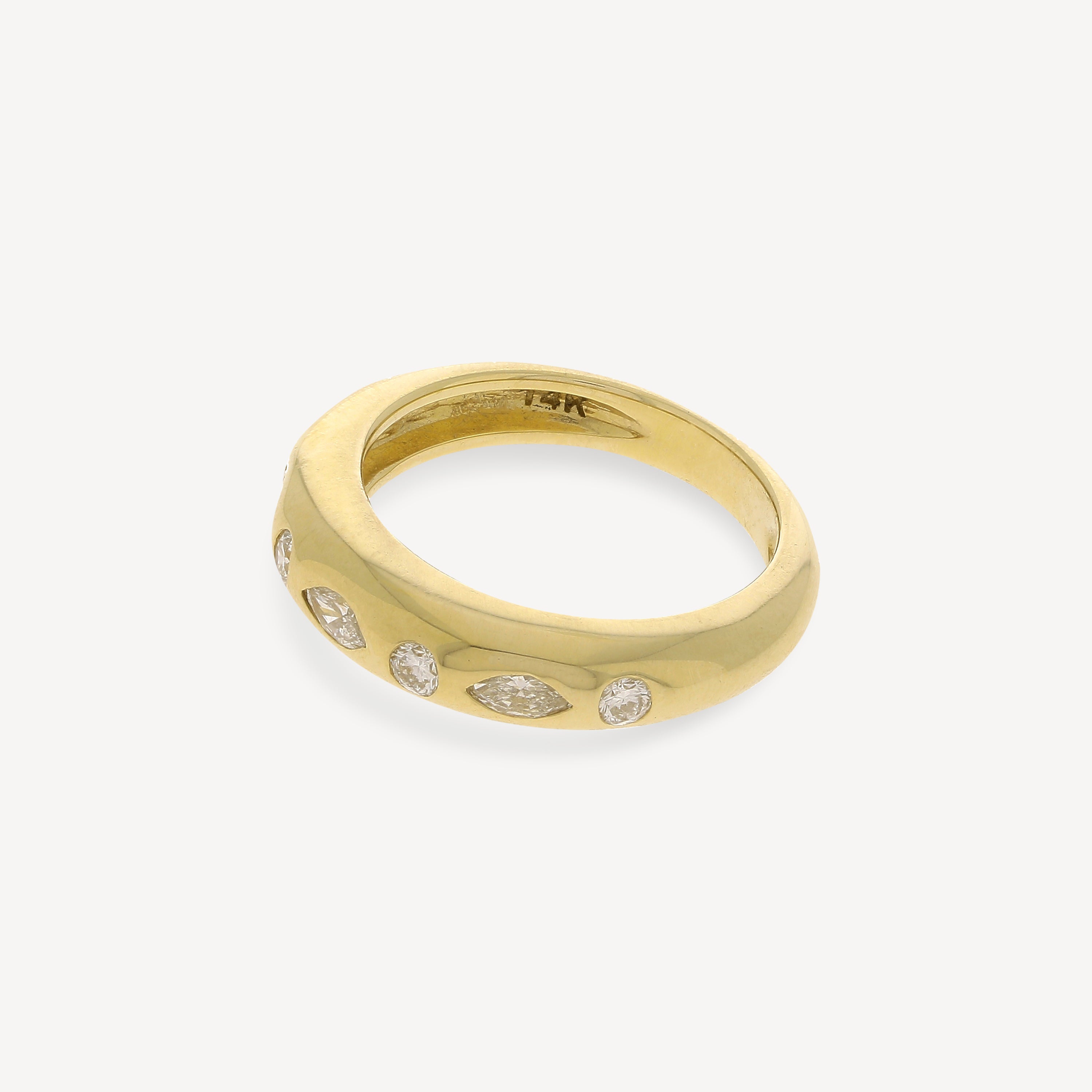 Dünner Ring mit 9 runden und Marquise-Diamanten