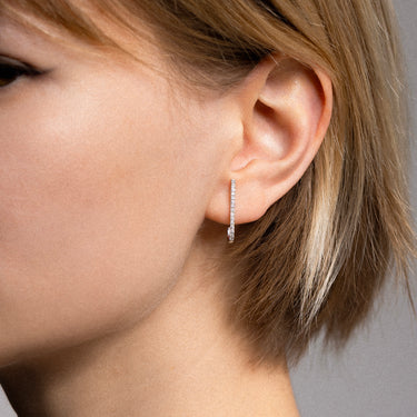 Boucle d'Oreille Mini Barre Or Blanc
