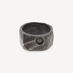 Rock-Ring aus Silber und schwarzem Diamant