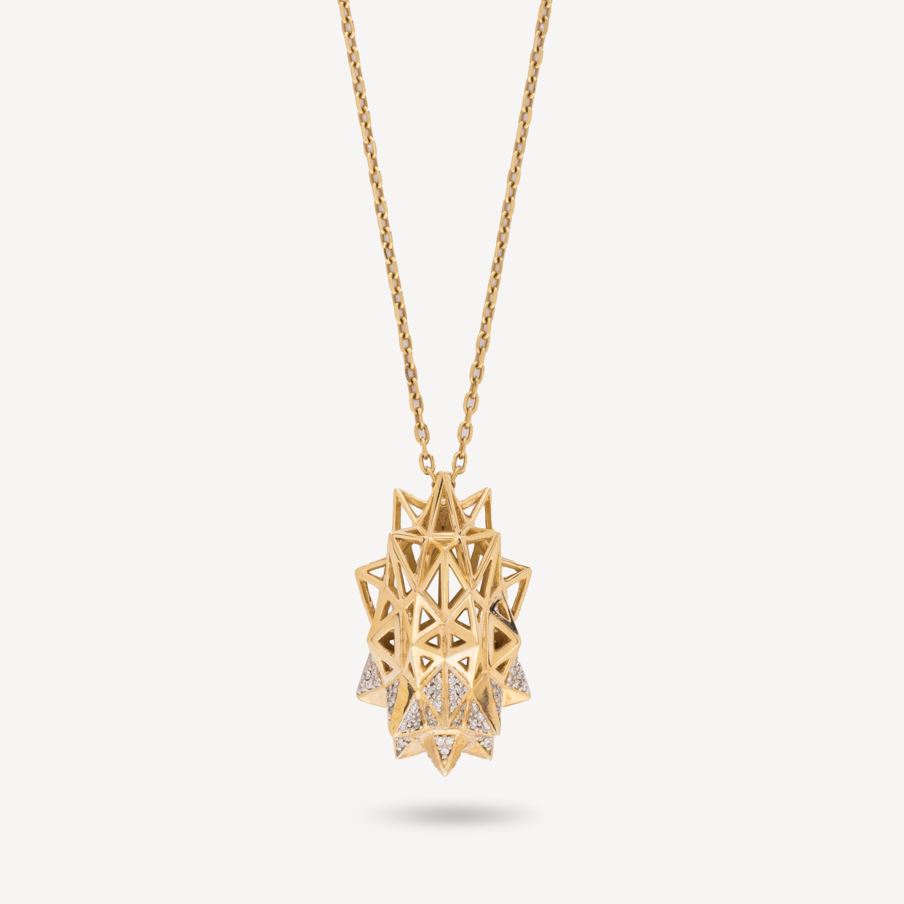 Flatback-Halskette aus Gold und Stellar-Diamanten