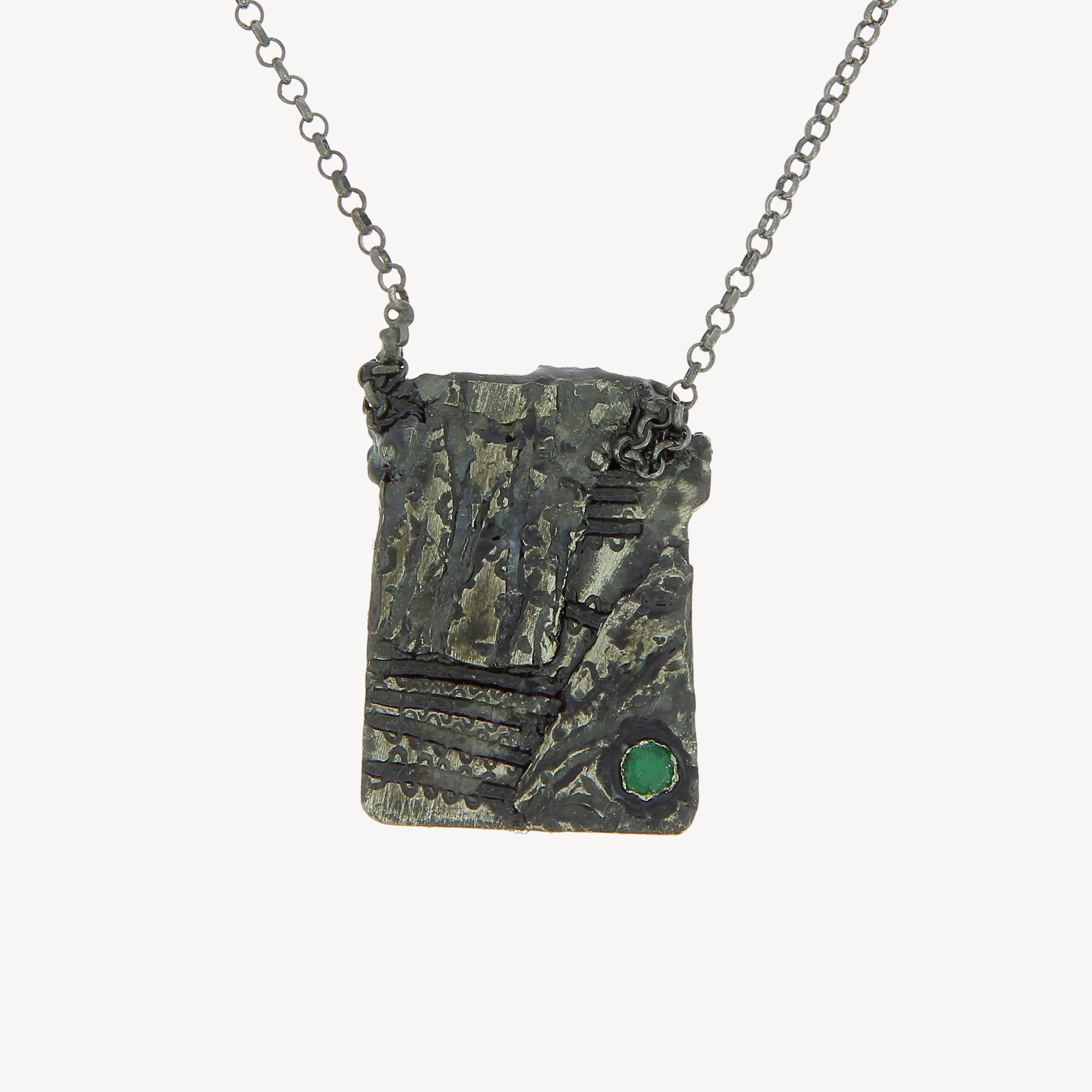 Oxidized Silver 1 Emerald Claw Plate Necklace