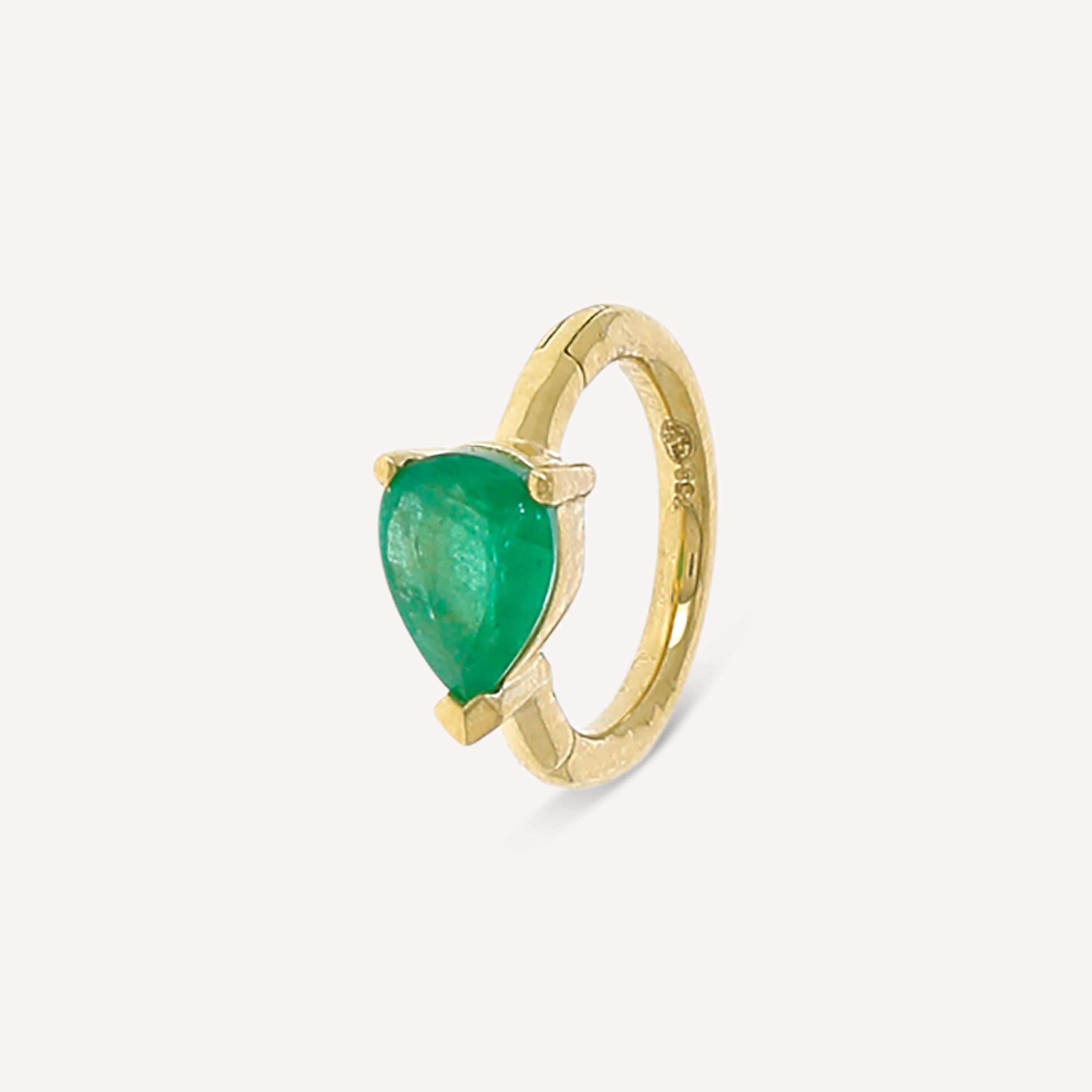 Creole 6.5mm Yellow Gold Pear Emerald 4.5x3mm
