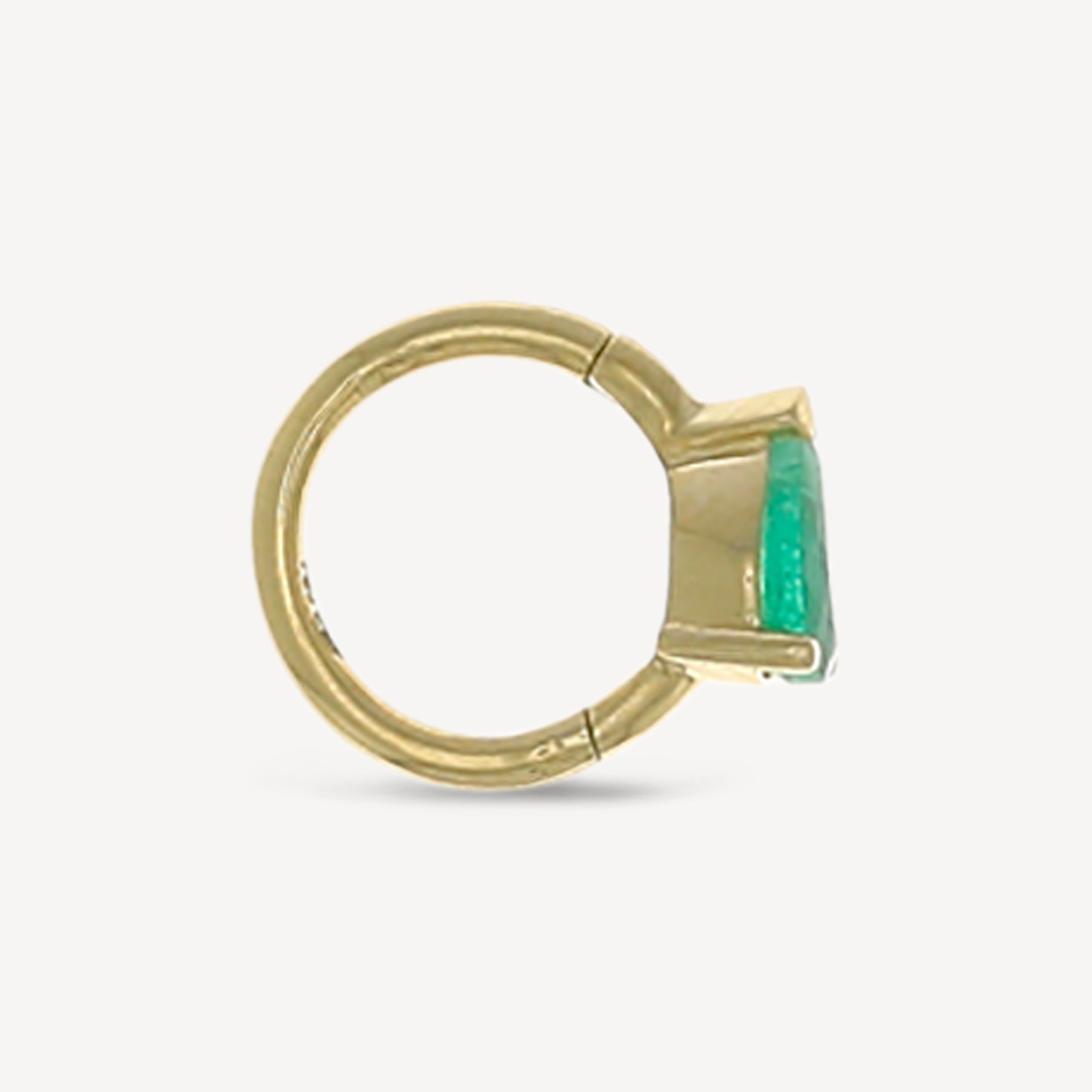 Creole 6.5mm Yellow Gold Pear Emerald 4.5x3mm