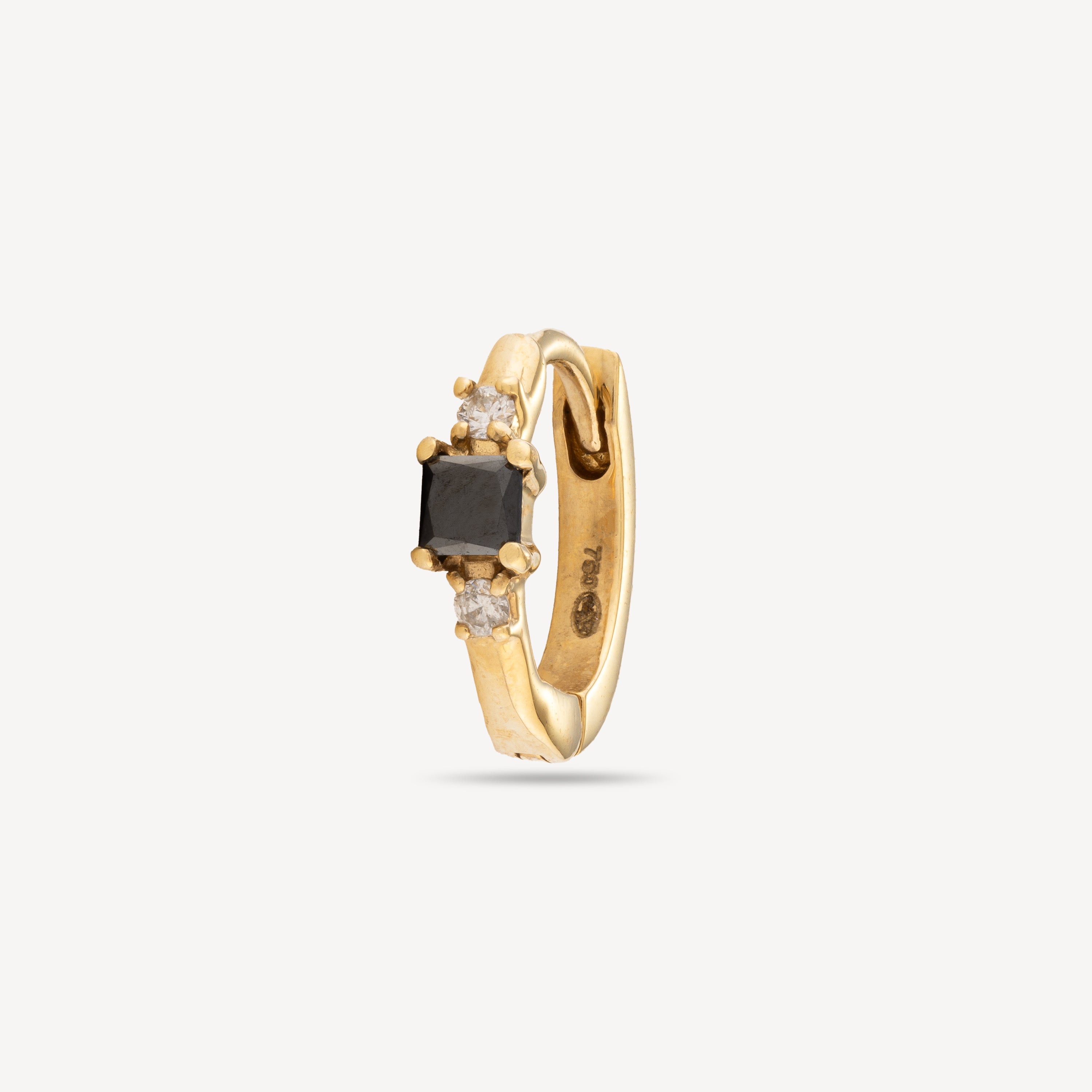 Solitaire Creole Black Diamond Princess Yellow Gold