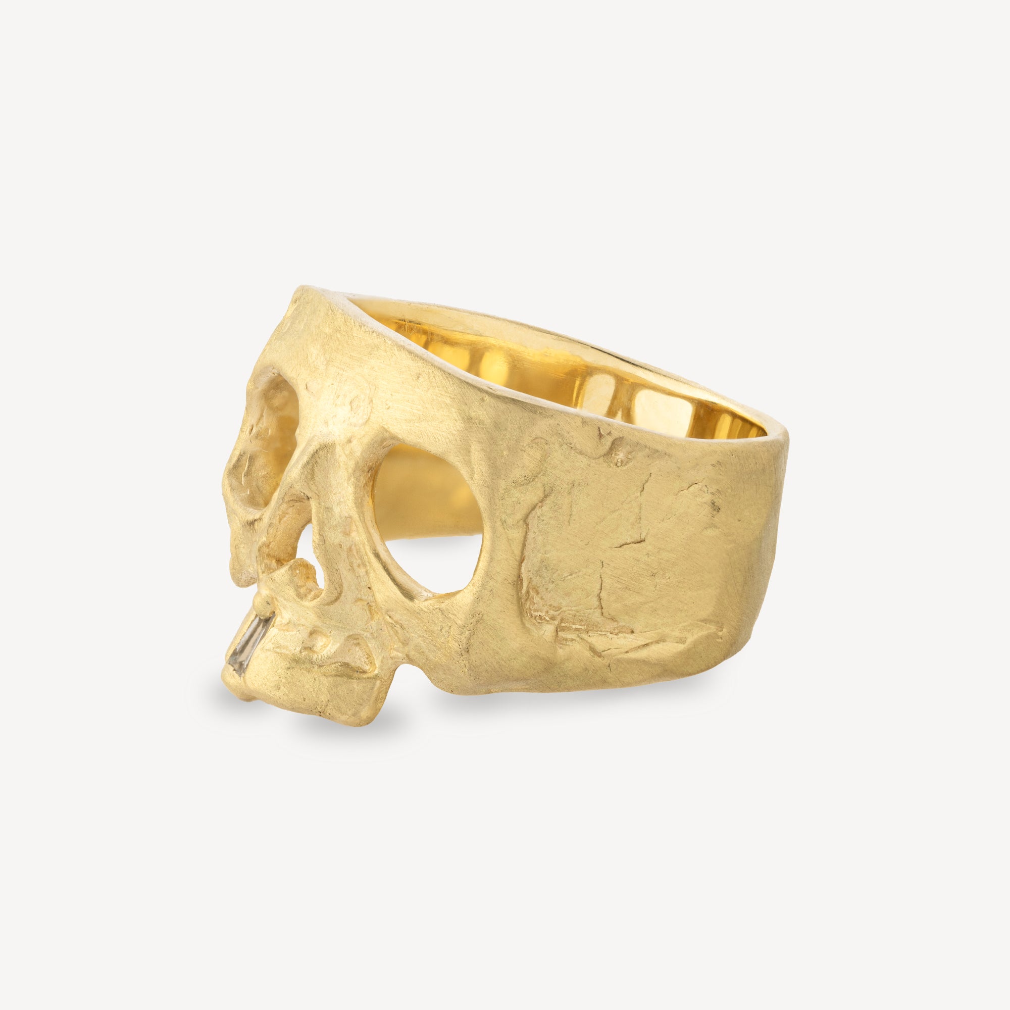 Extra Small Diamond Skull Snaggeltooth Ring