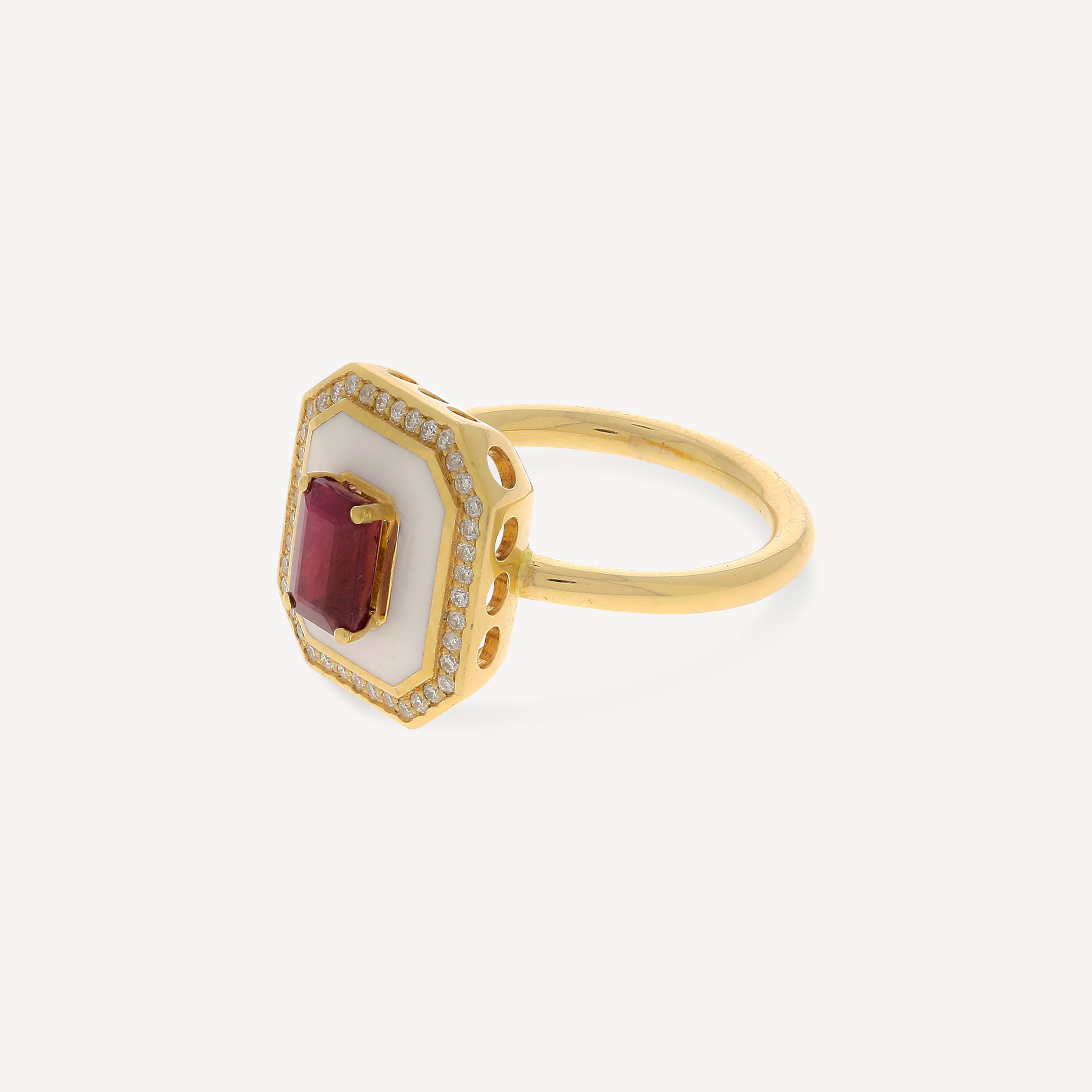 Fizzy Lapis Classic with Ruby Ring