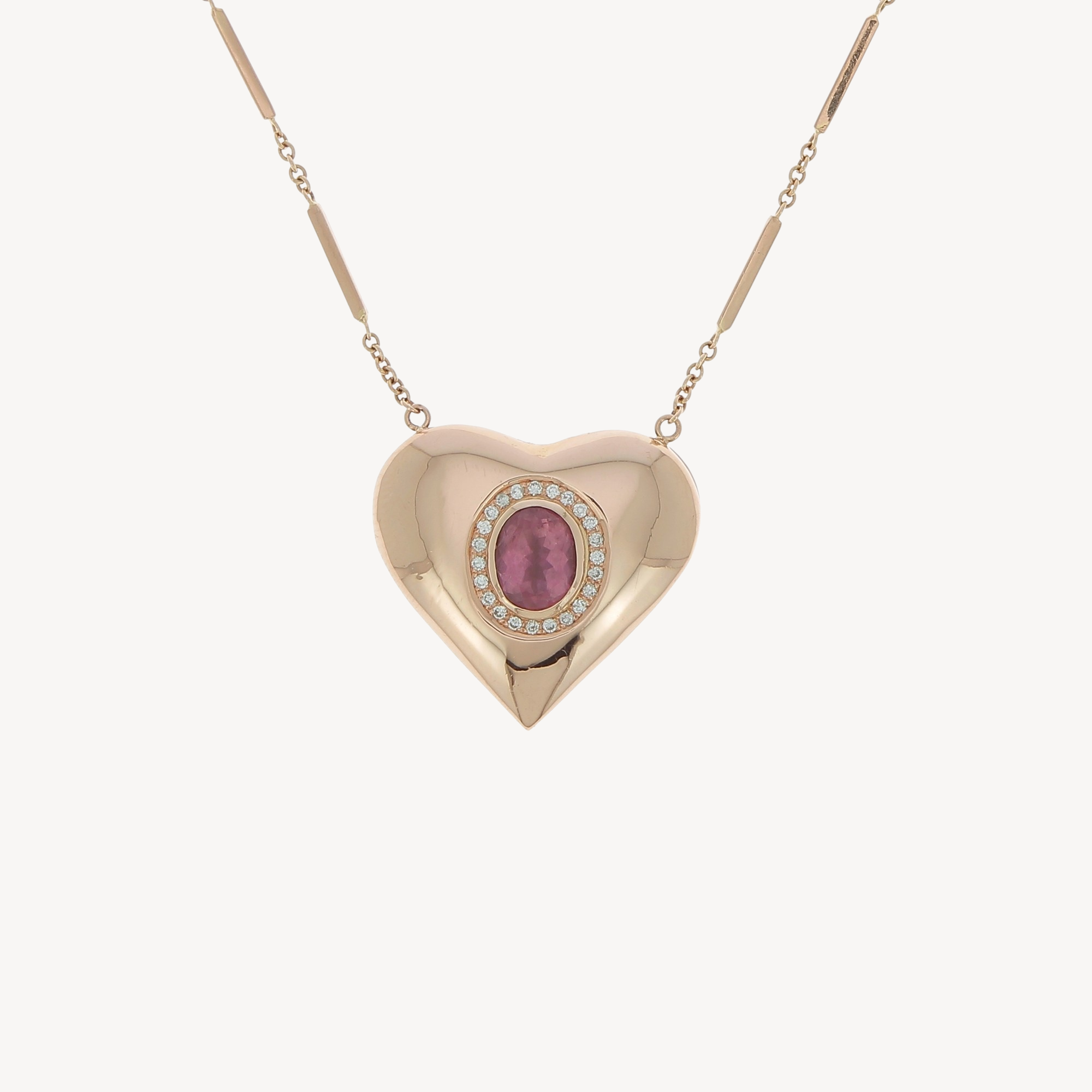 Ovale rosafarbene Turmalin-Herzkette mit Diamantenbesatz