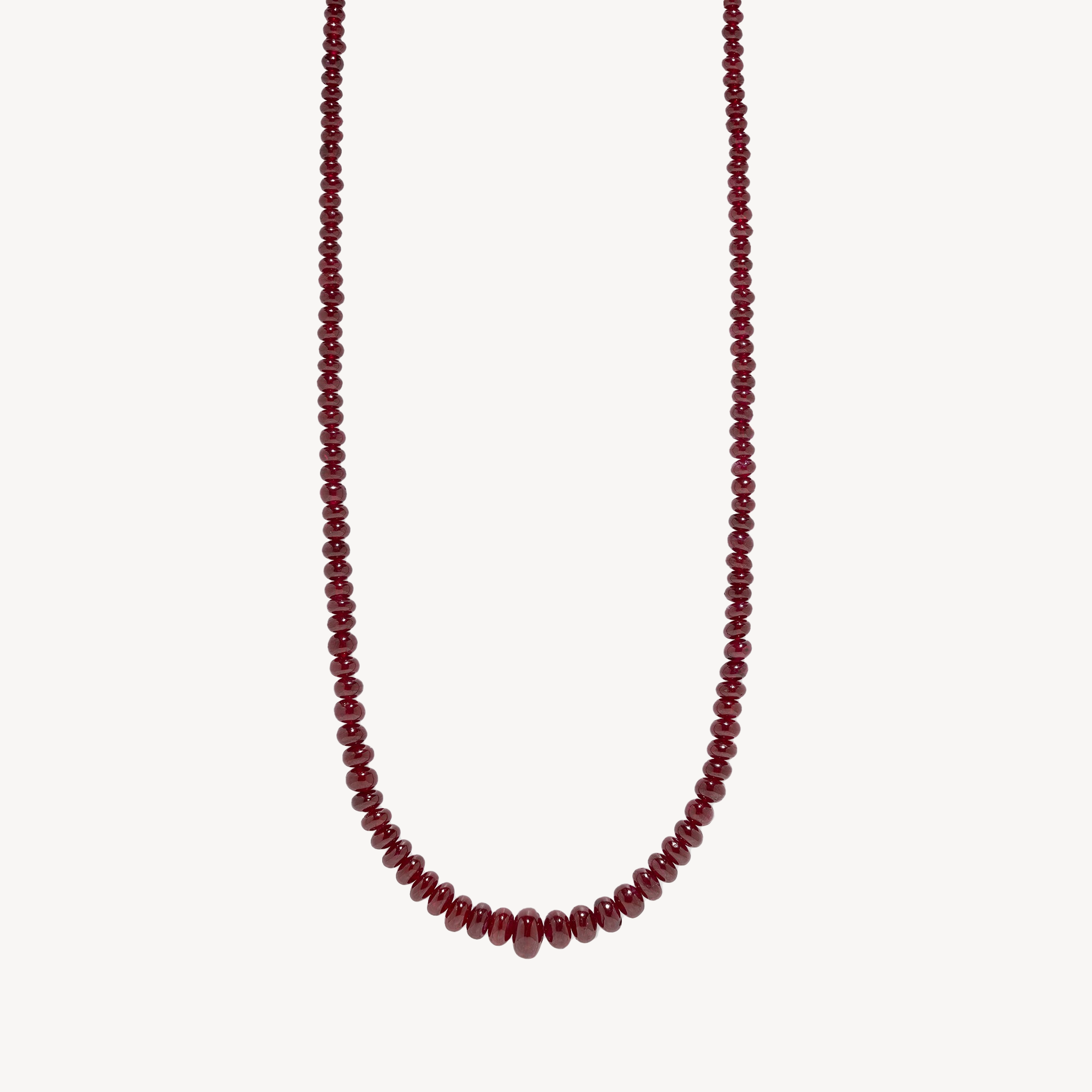 Reichhaltige Rubinperlen-Halskette