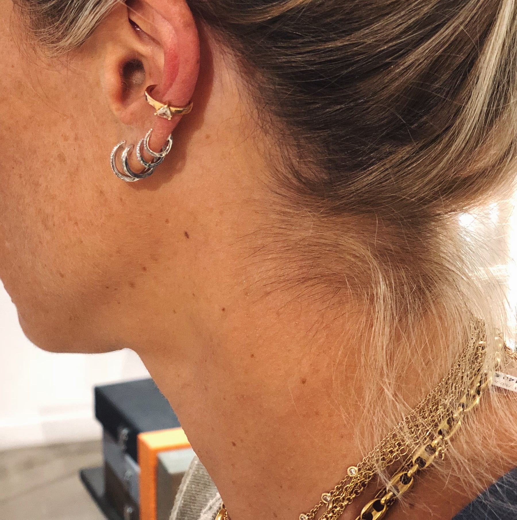 Boucle d'oreille trillion ear - Anita Ko - Boucles d’oreille pour femme - Mad Lords