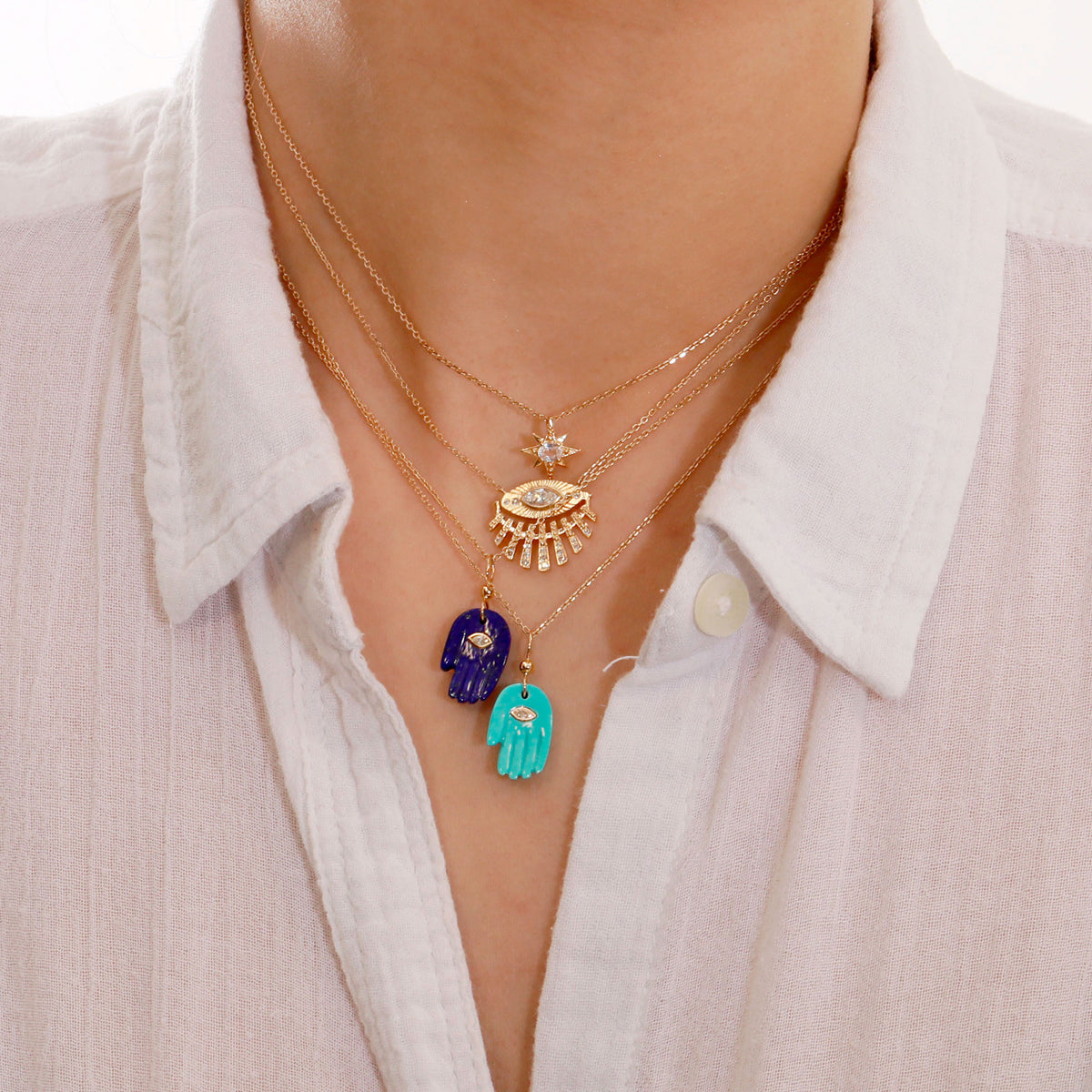 Collier Protecting Turquoise Hand