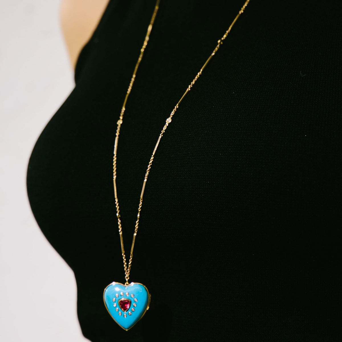 Collier coeur turquoise diamants