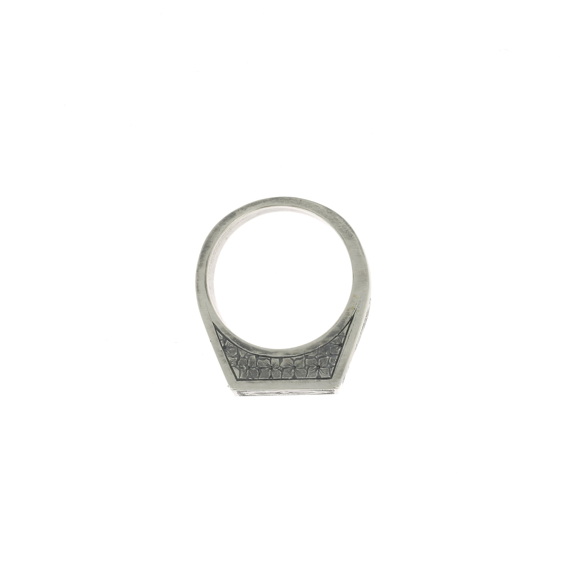 Flower Signet Ring with Diamond