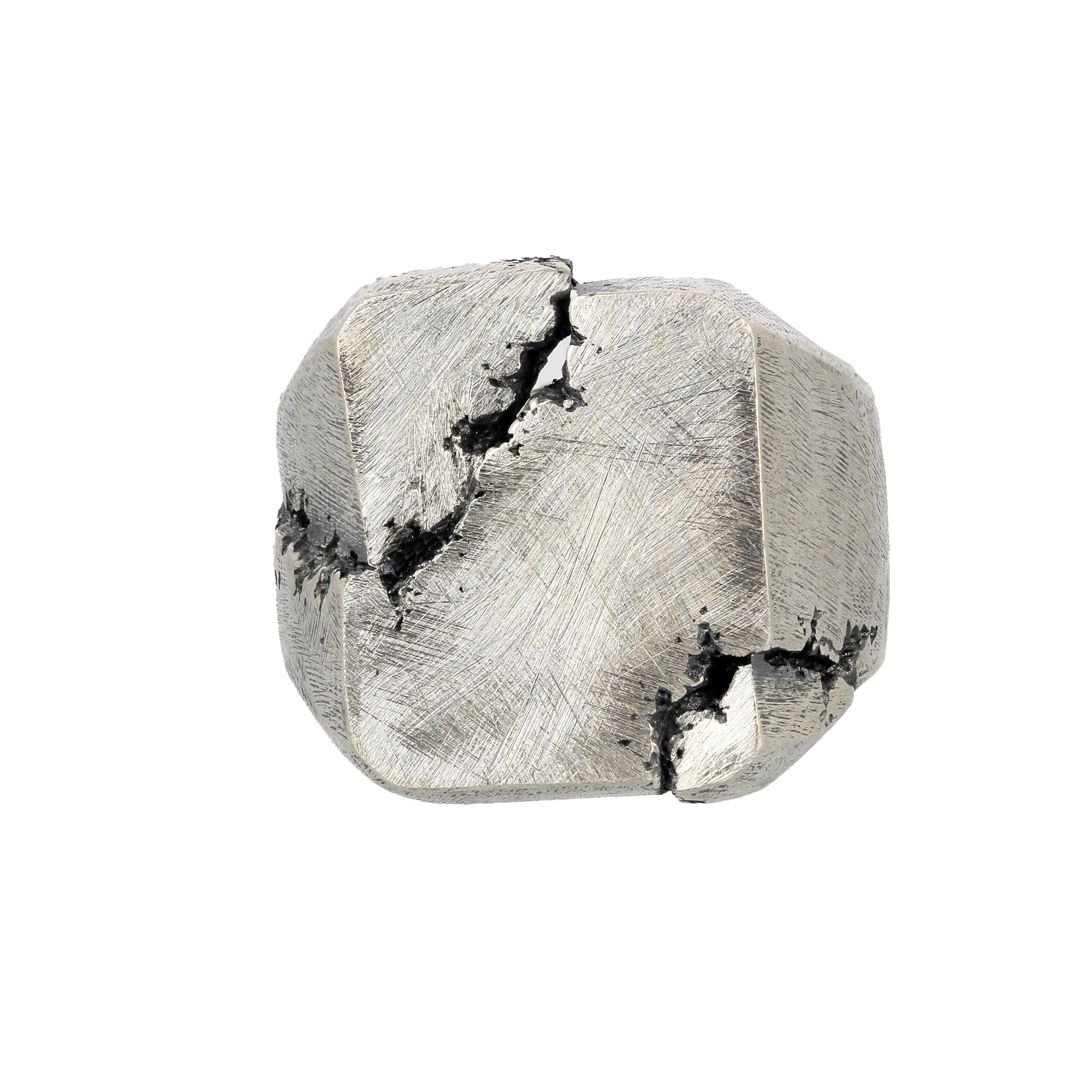 Fractured Signet Ring