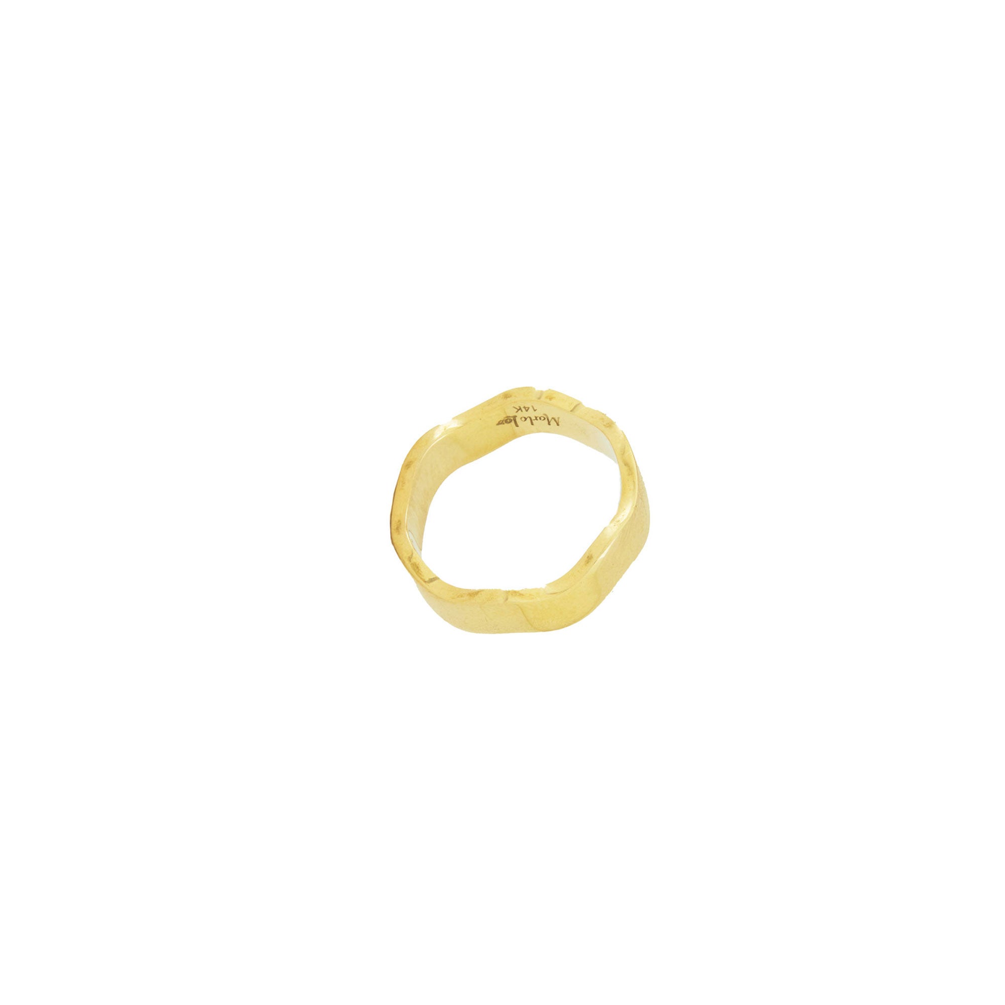 Wave Band V Gold Ring