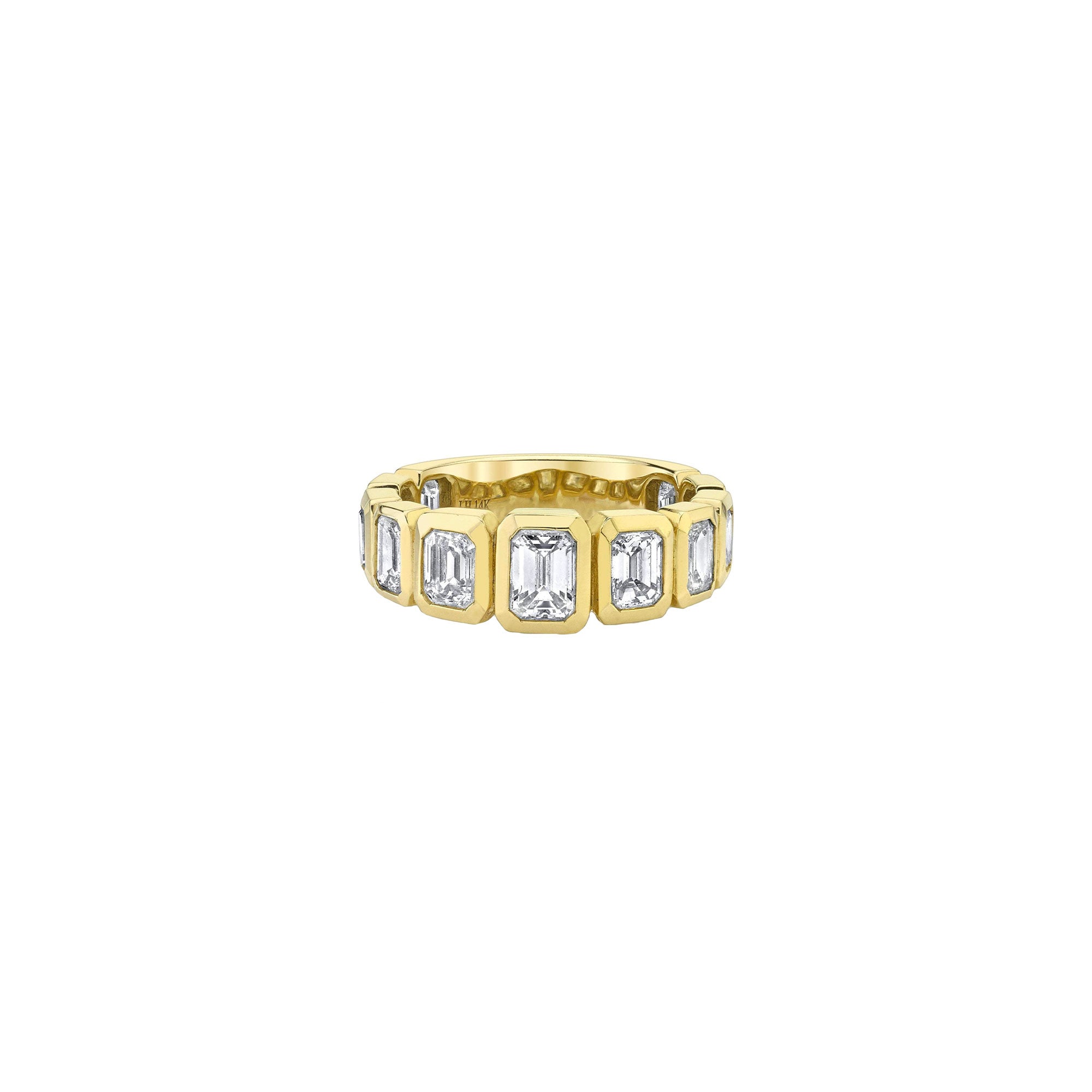Graduated Emerald Cut Diamond Ring